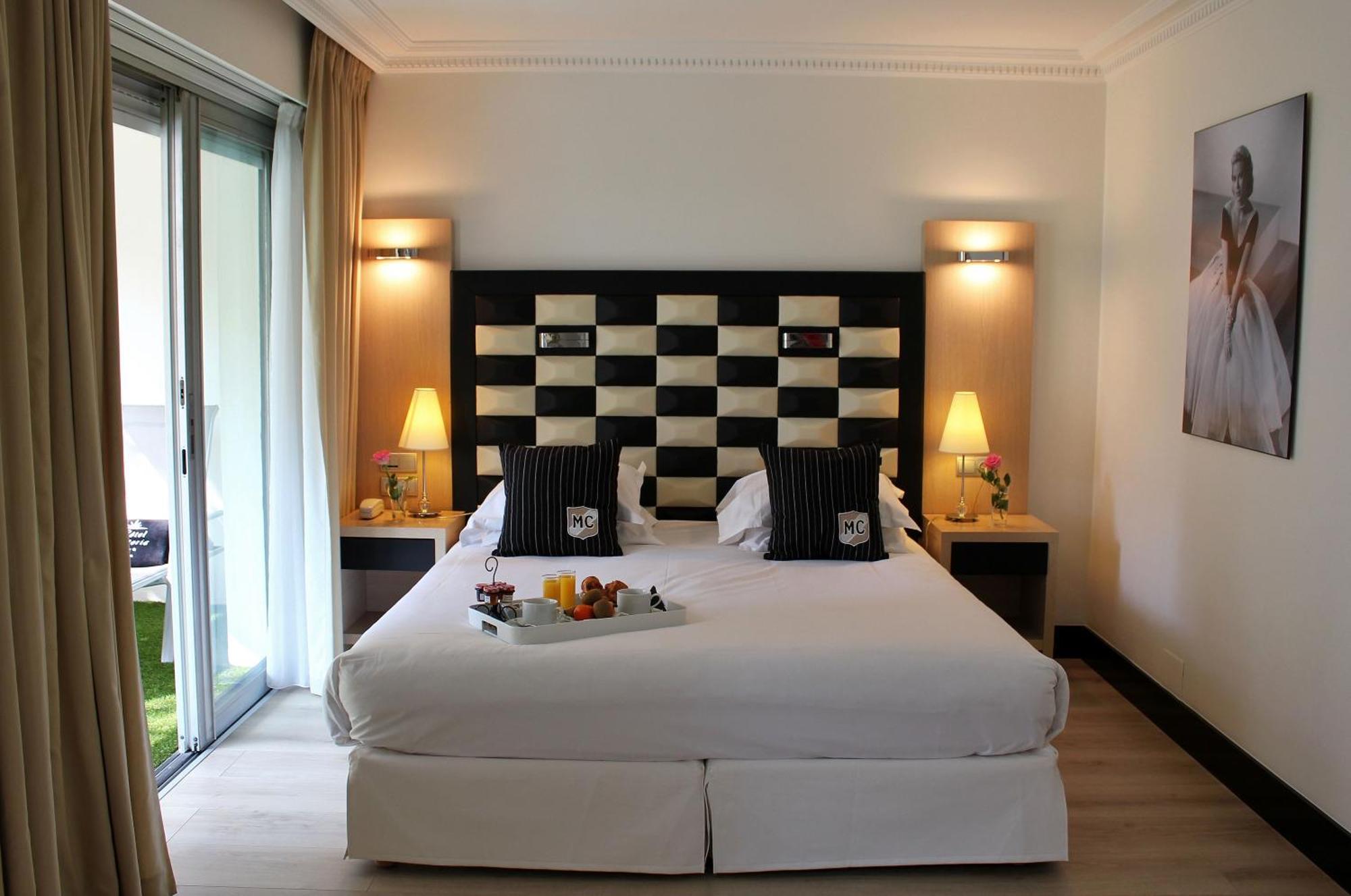 Comfort Double Room Terrace Garden View